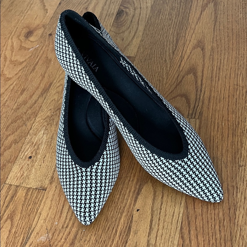 VIVAIA Kitten heel pointy shoes